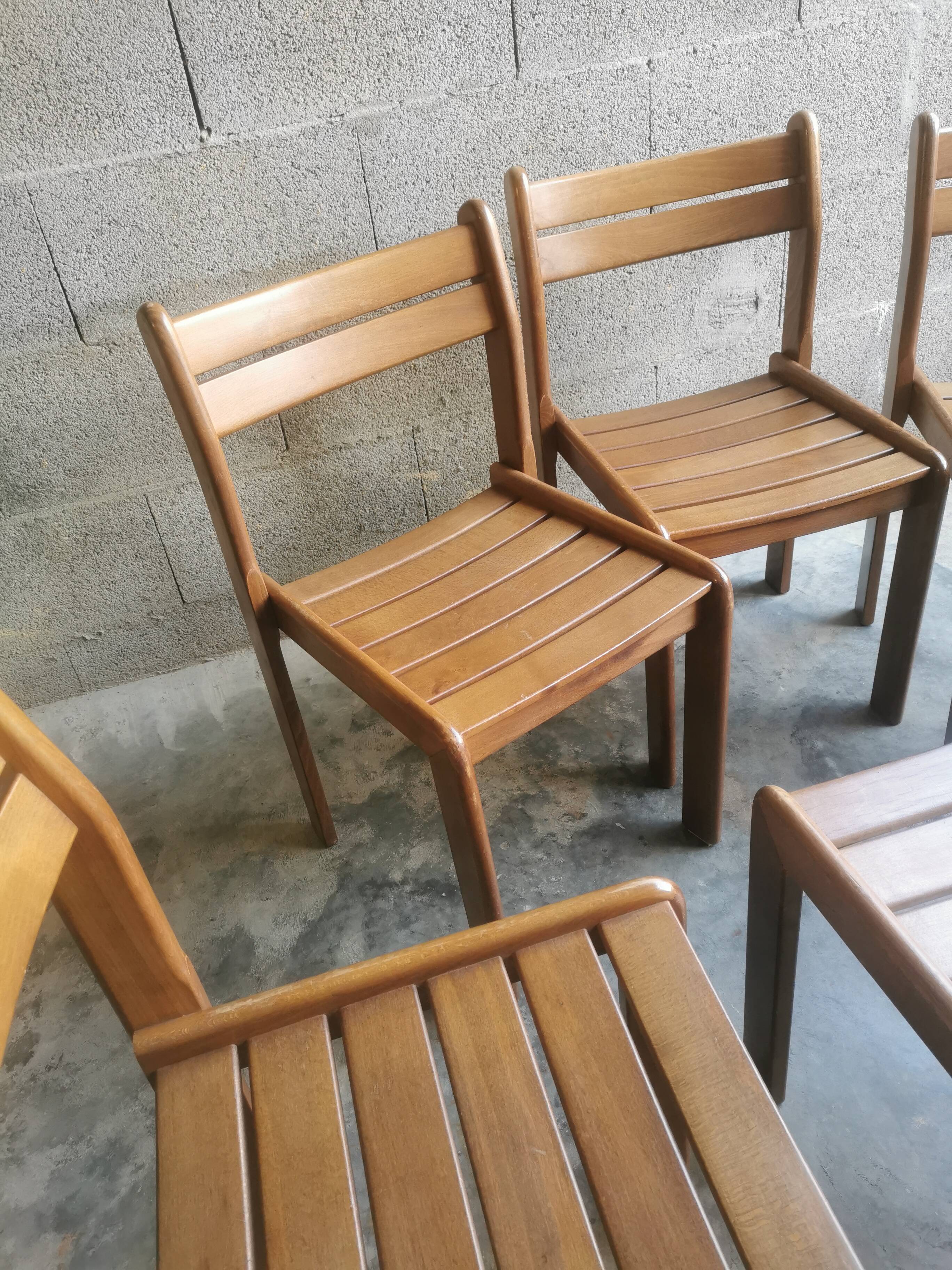 Set of 6 vintage wooden chairs