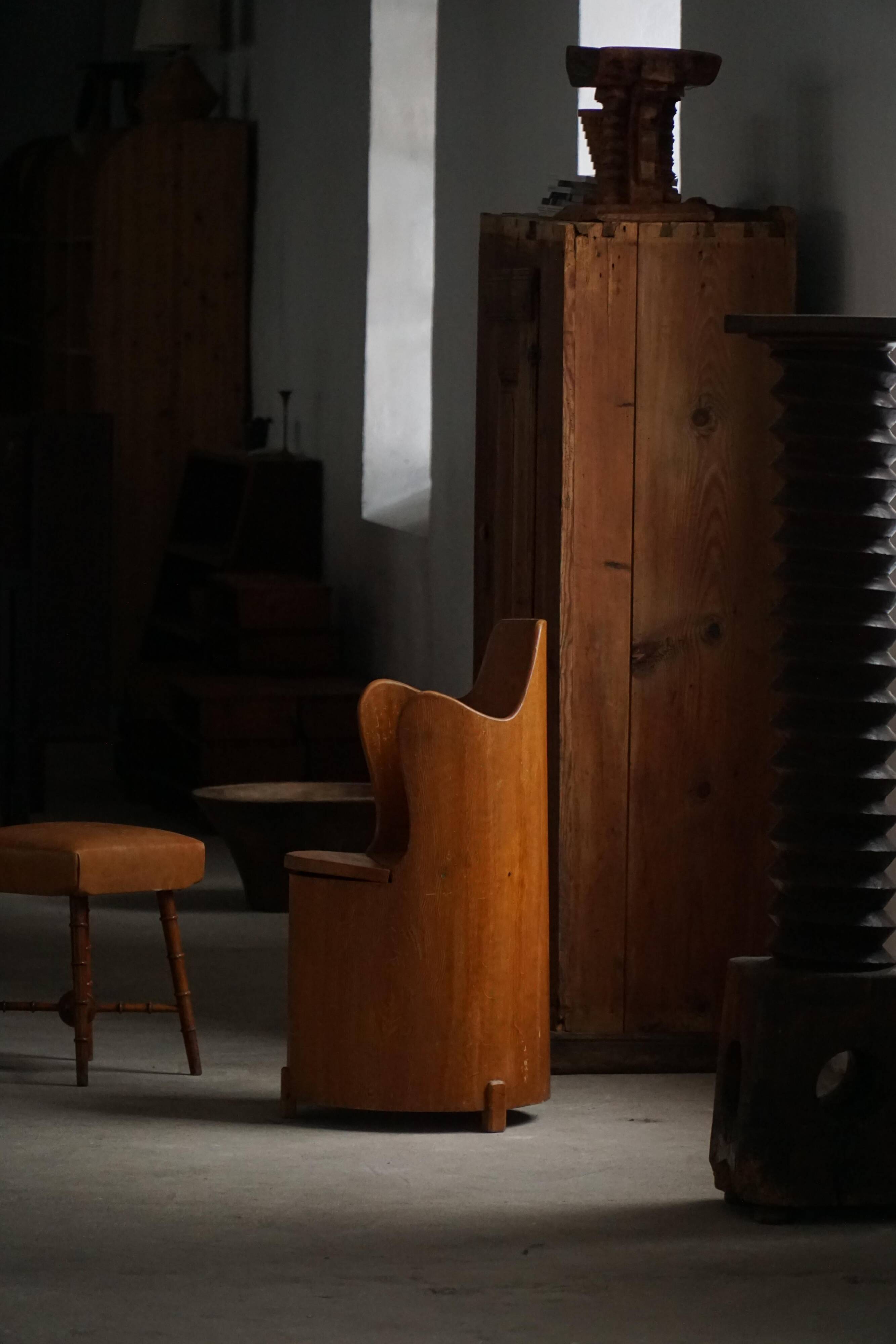 Modern Scandinavian style, Stump chair / "Kubstol" in pine, mid-20th century, 1950s.