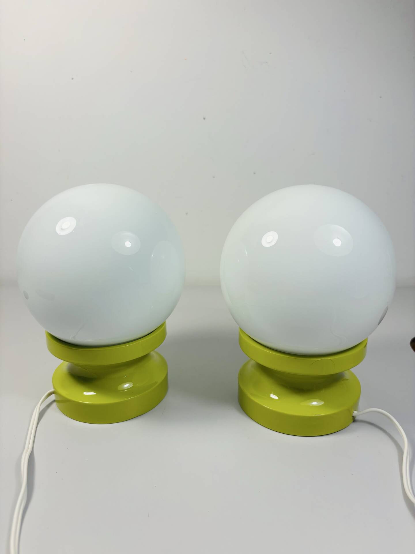 Lot of 2 Oval Table Lamps Wood Space Age Vintage 70s Italy