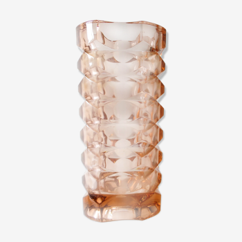 Glass faceted vase pink