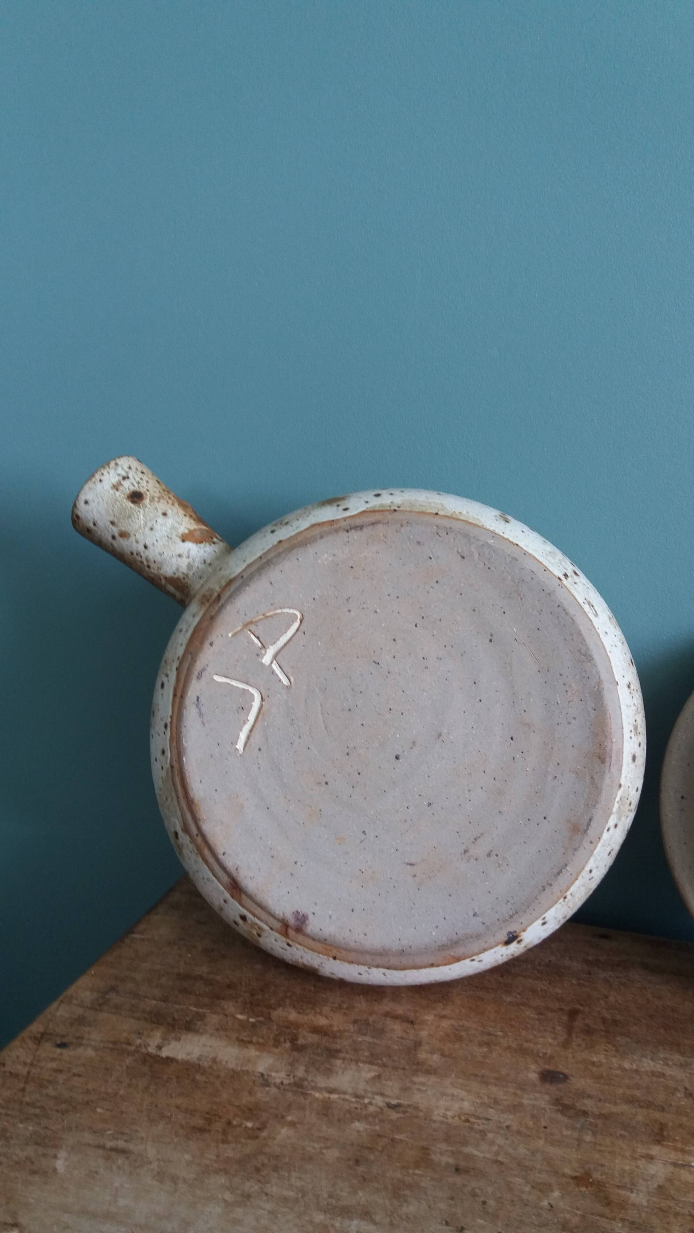 Caquelon couvert soupière en grès de Puisaye signé Jean-Pierre Prud’homme