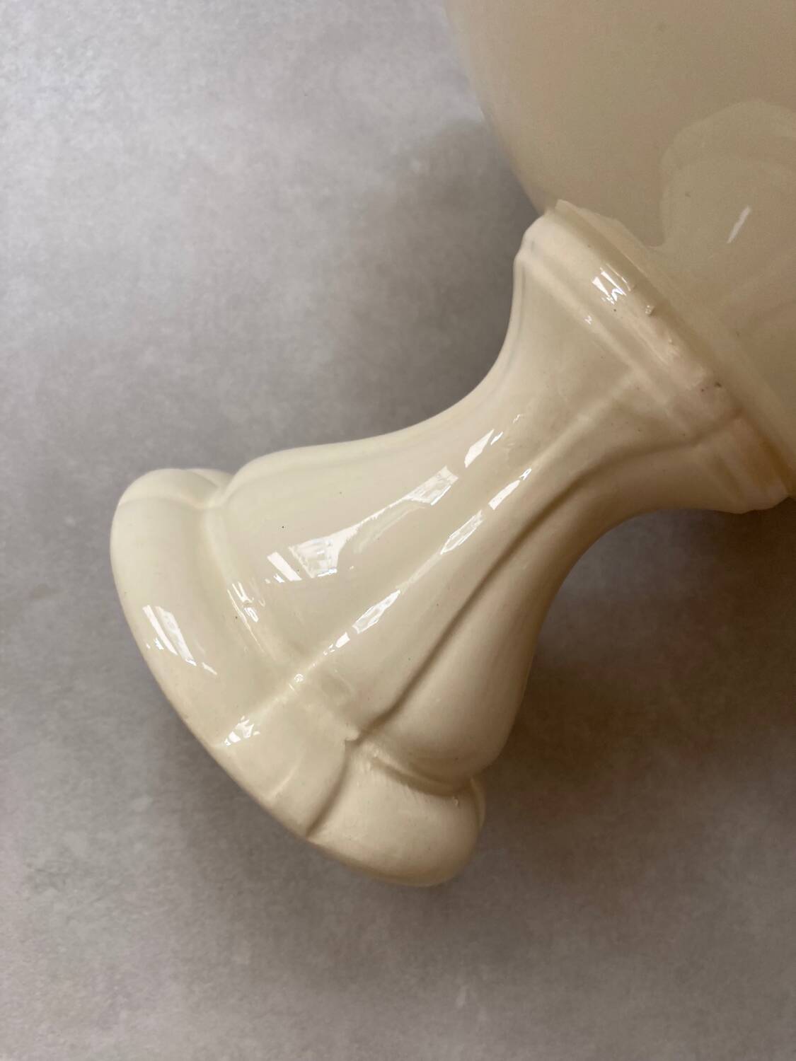 Sarreguemines compotier, ivory model with gadroons