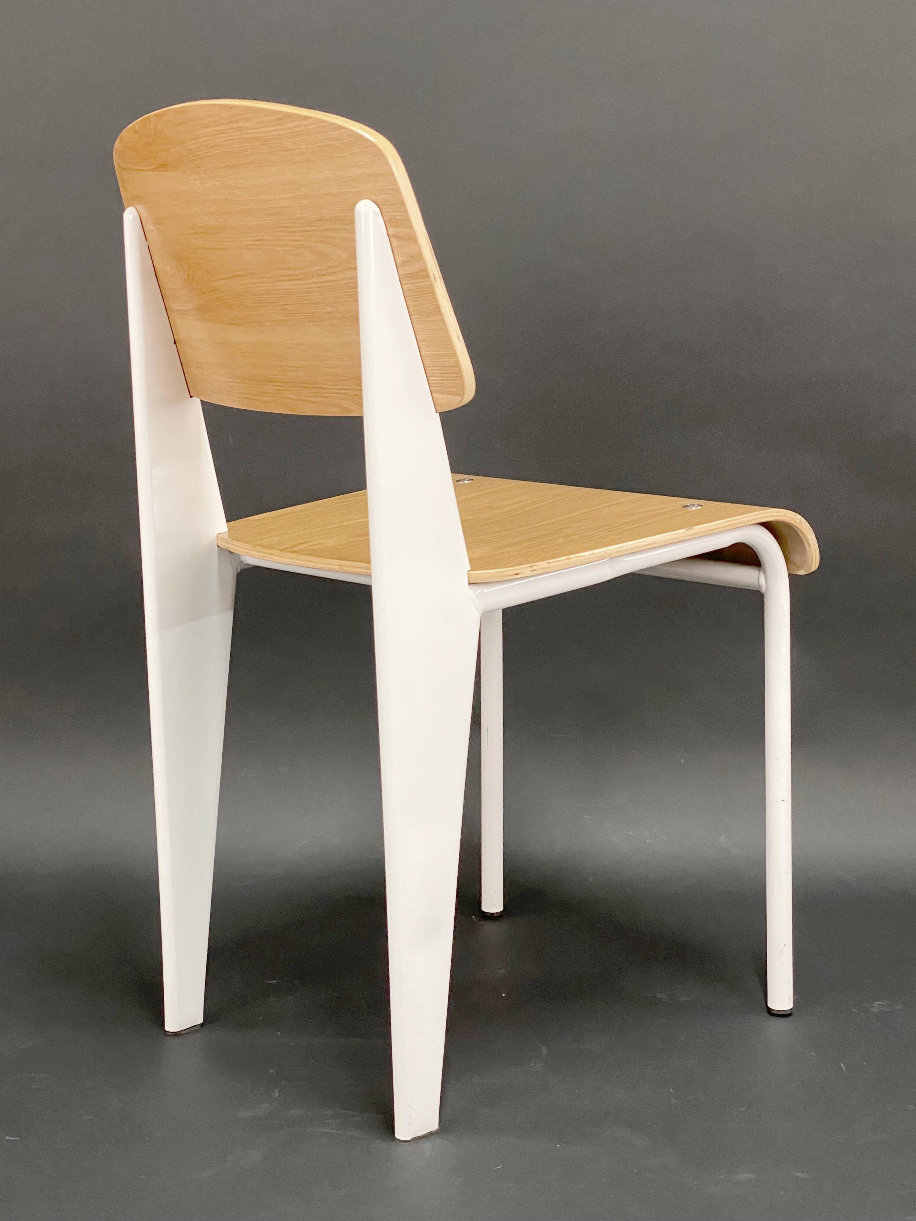 Chair - Metal and Wood - Design - In the Style of Jean Prouvé