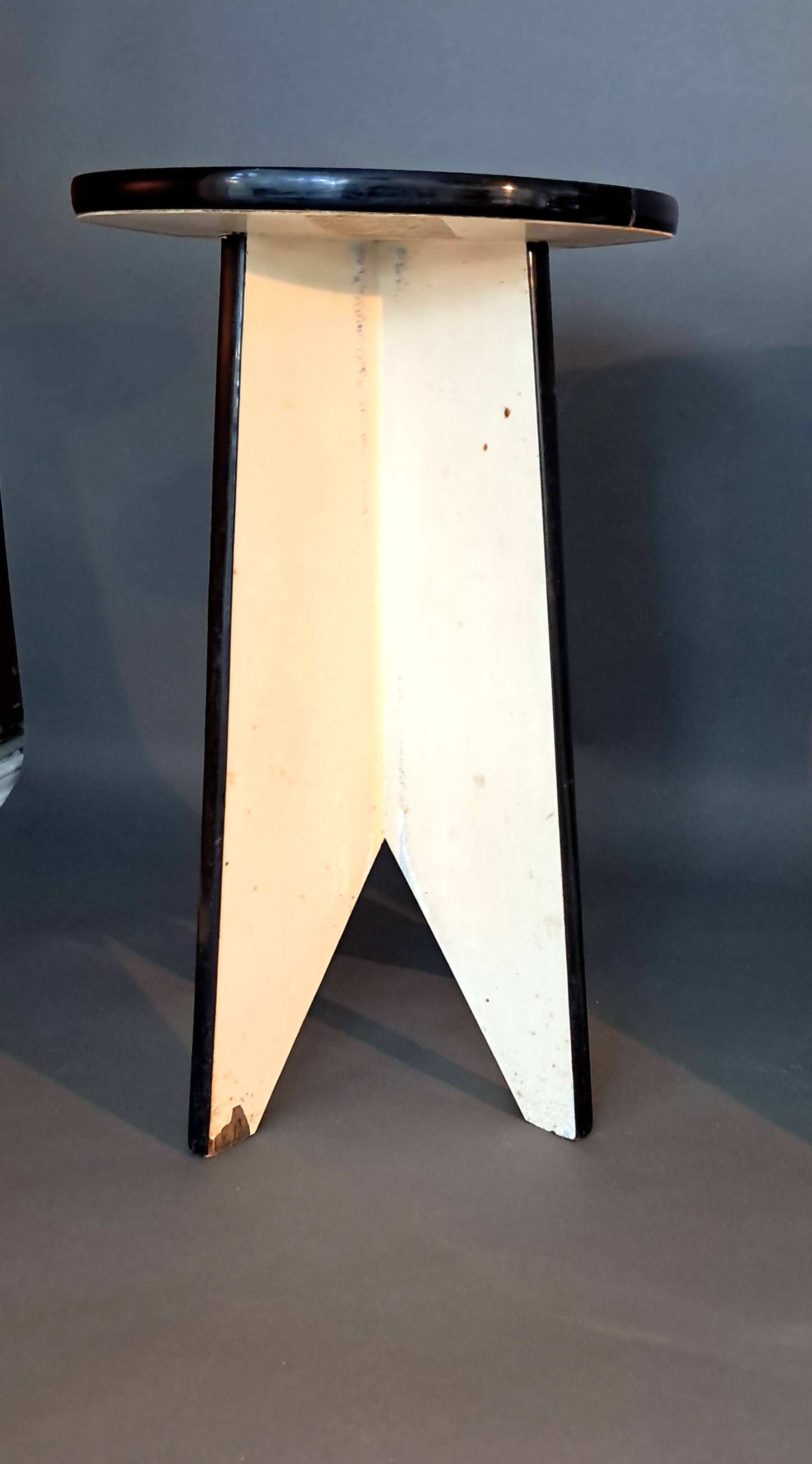 Pair of black and white lacquered wooden stools 1950/1960 Vintage.