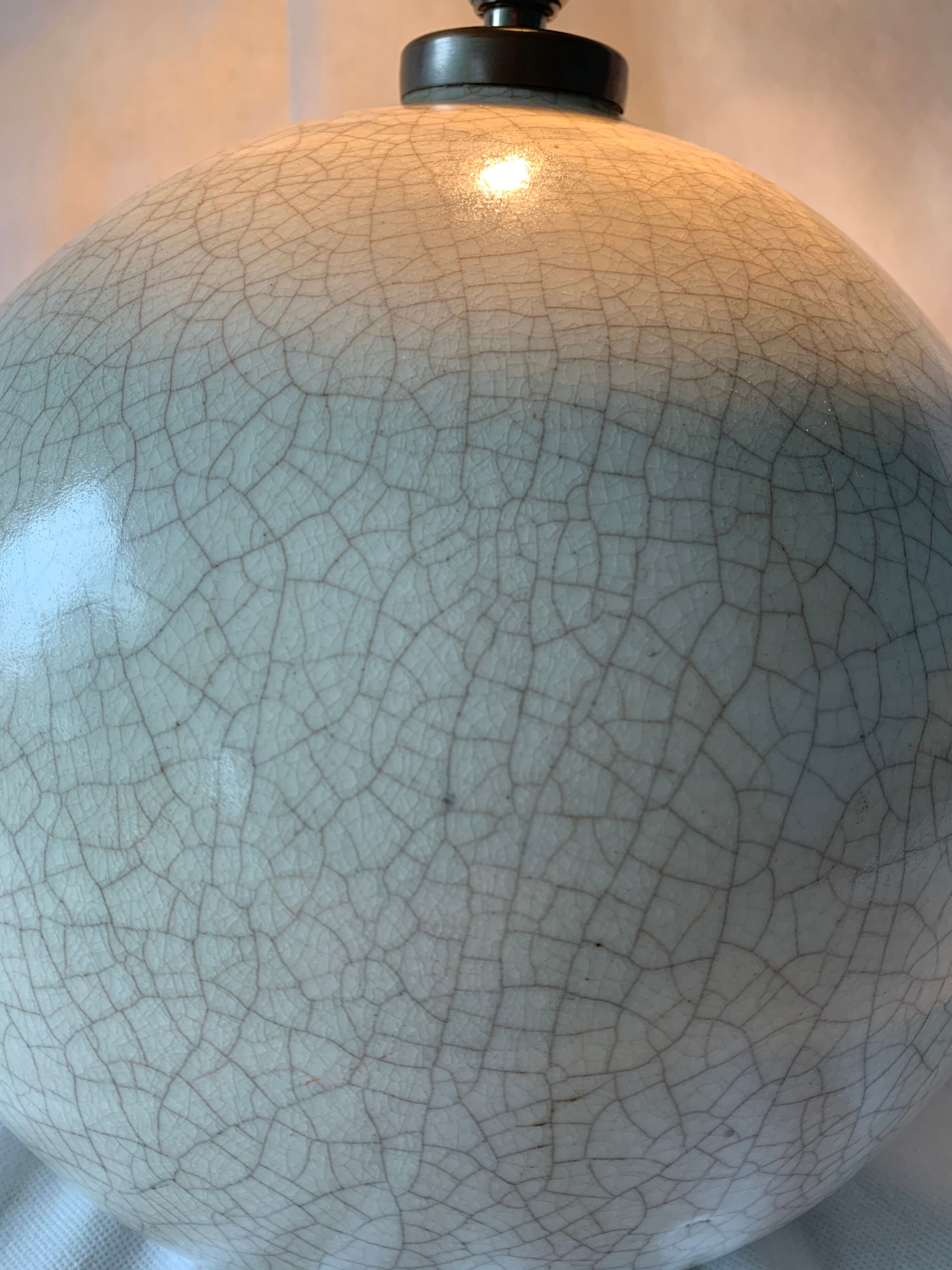 Crystal cracked ceramic ball lamp foot