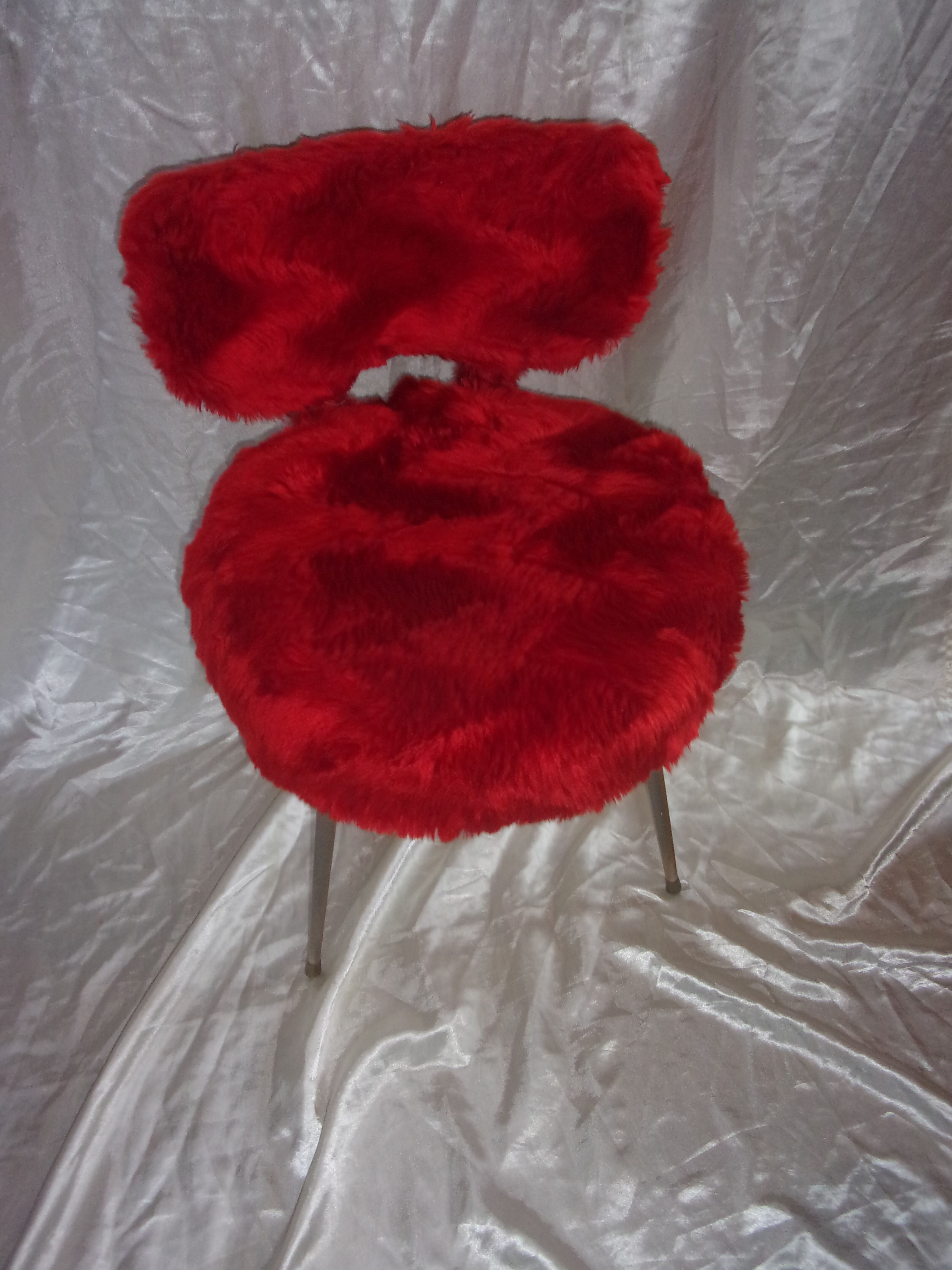 Chair and pouf pelfran