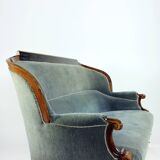 Unique Biedermeier sofa in original fabric and walnut veneer, Vienna, Austria circa 1825