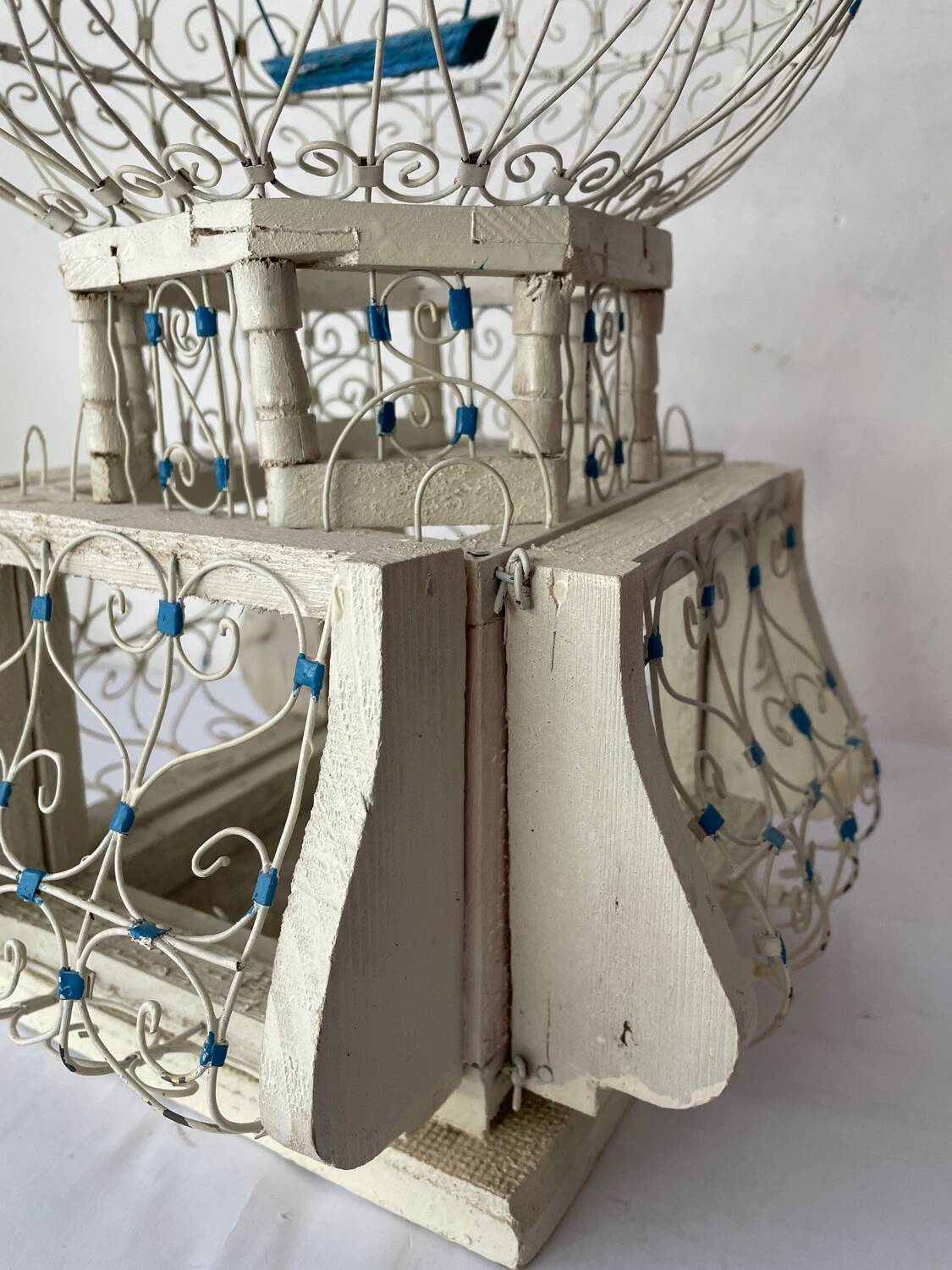 Old cage Sidi Bou Said