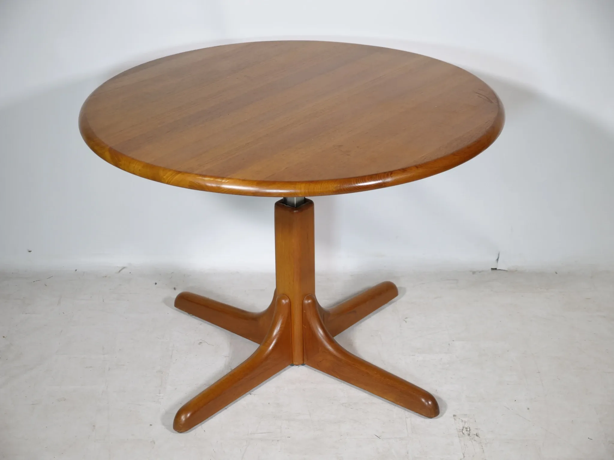 Danish Design Adjustable Coffee Dining Table in Teak by Salling Møbler
