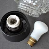 Table lamp globe in chiseled glass