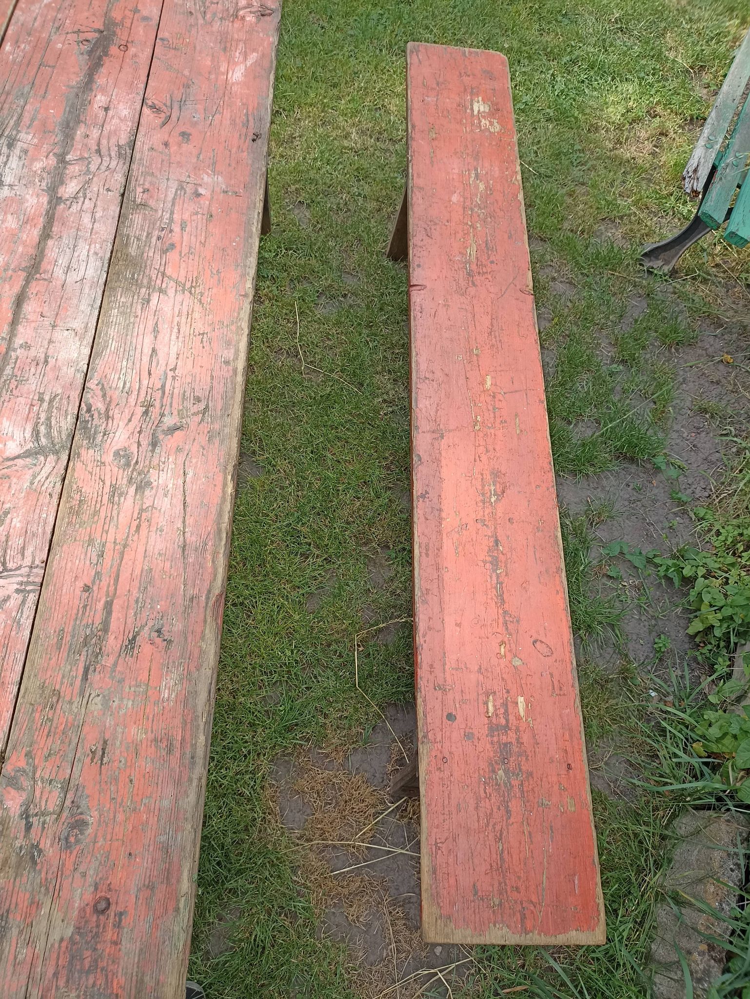 Table + 2 brewery benches - former brewery l.f. haag ingwiller - prey