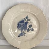 Set of 11 Digoin flat plates, blue rose patterns