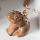 Vintage sandstone flower spike