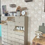 Clamshell cabinet