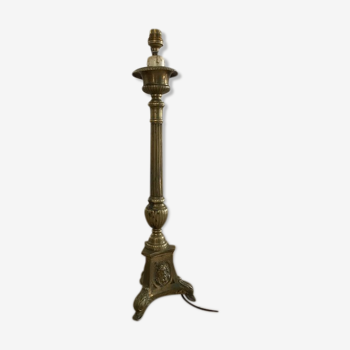 Candelabra lamp foot