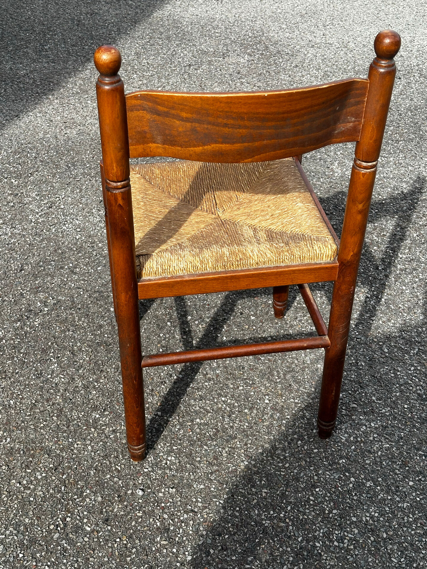 Set of 3 vintage wooden and straw chairs – 1950s