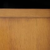 Adorable MD-type oak module from the 1950s.