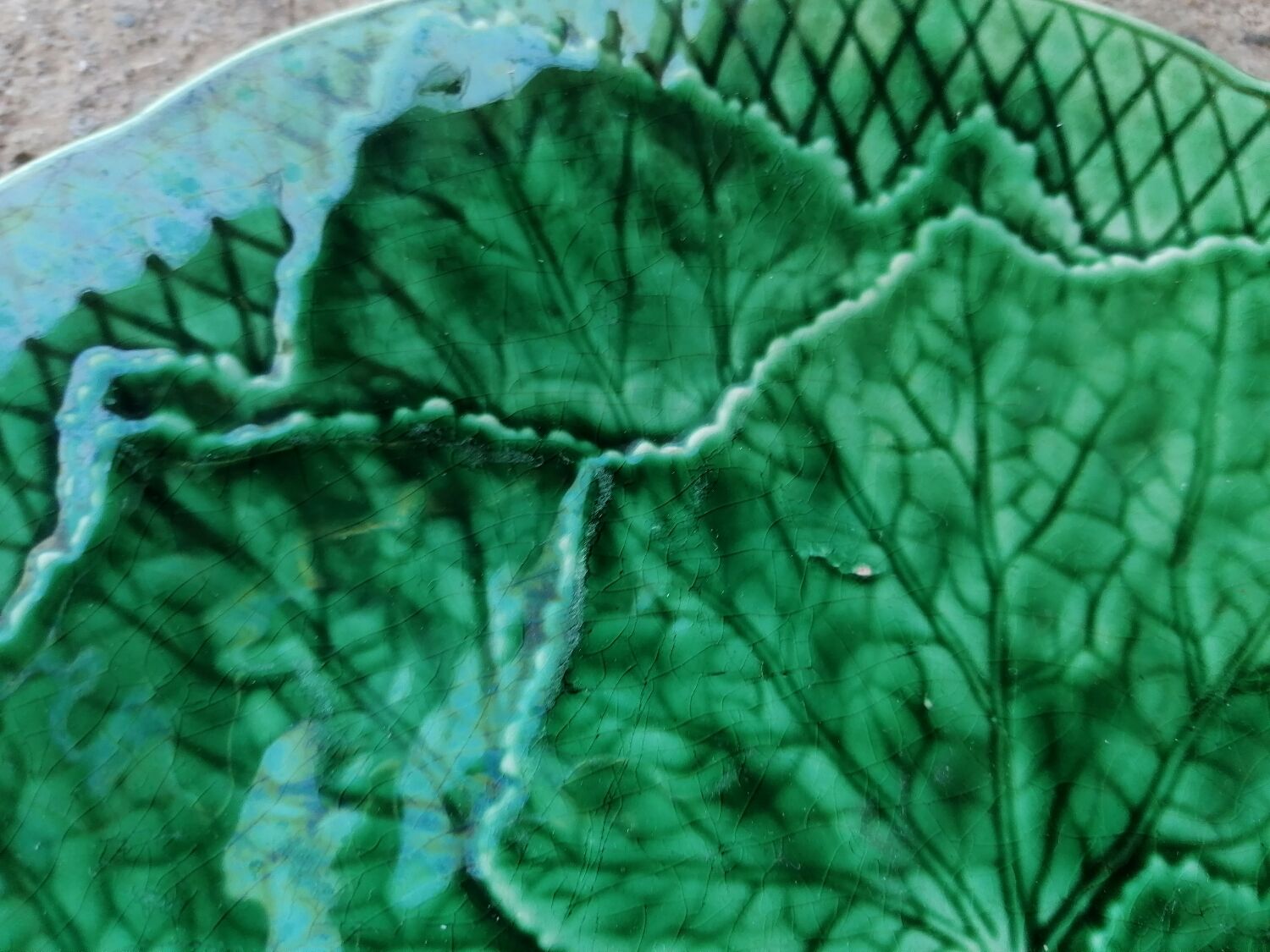 Gien vine leaf dessert plate in Vintage barbotine.