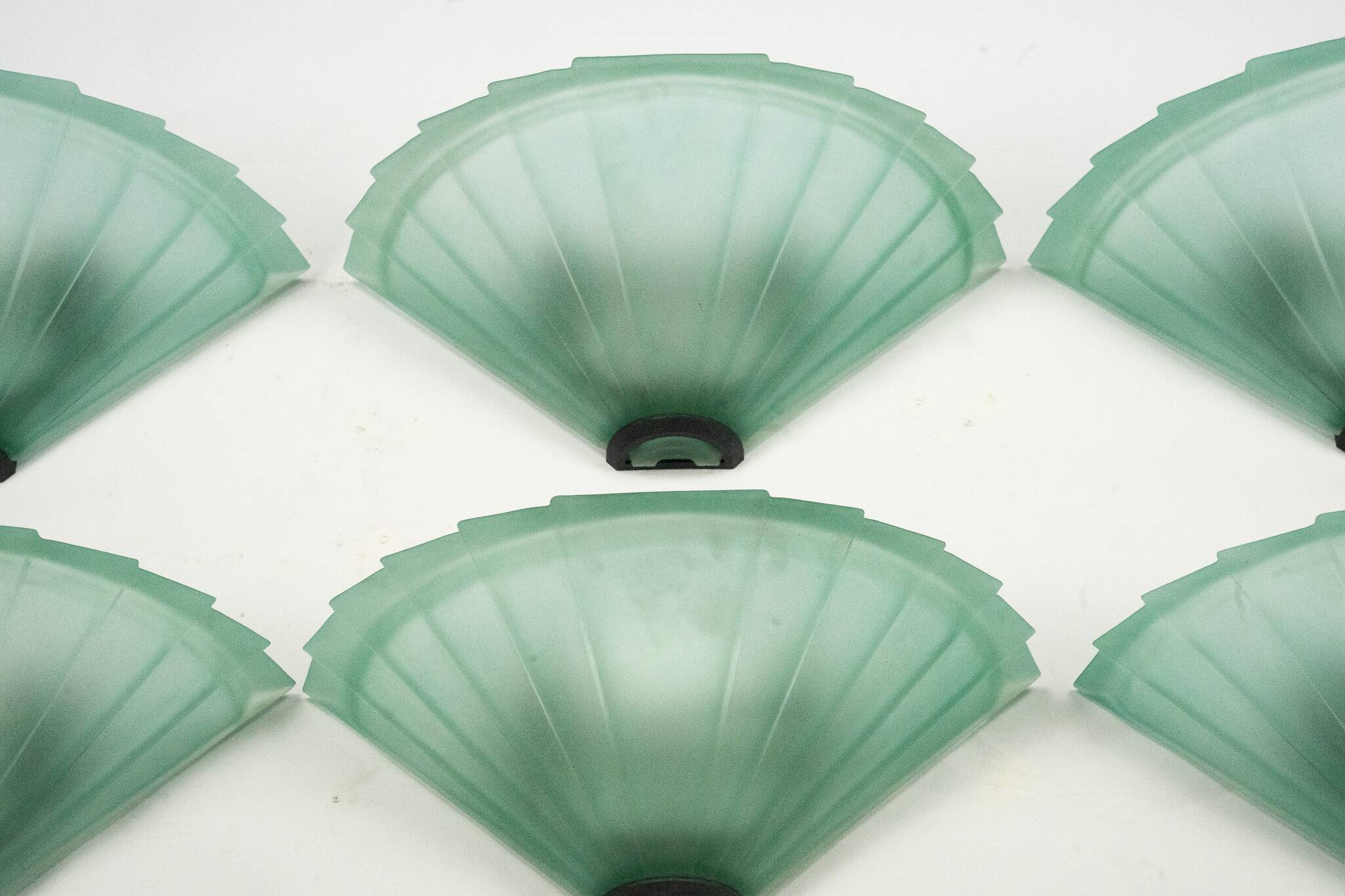 Set of six De Majo sconces in thick green murano glass. Italy 1980s