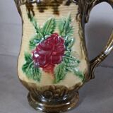 Small pitcher/cream jug in majolica.