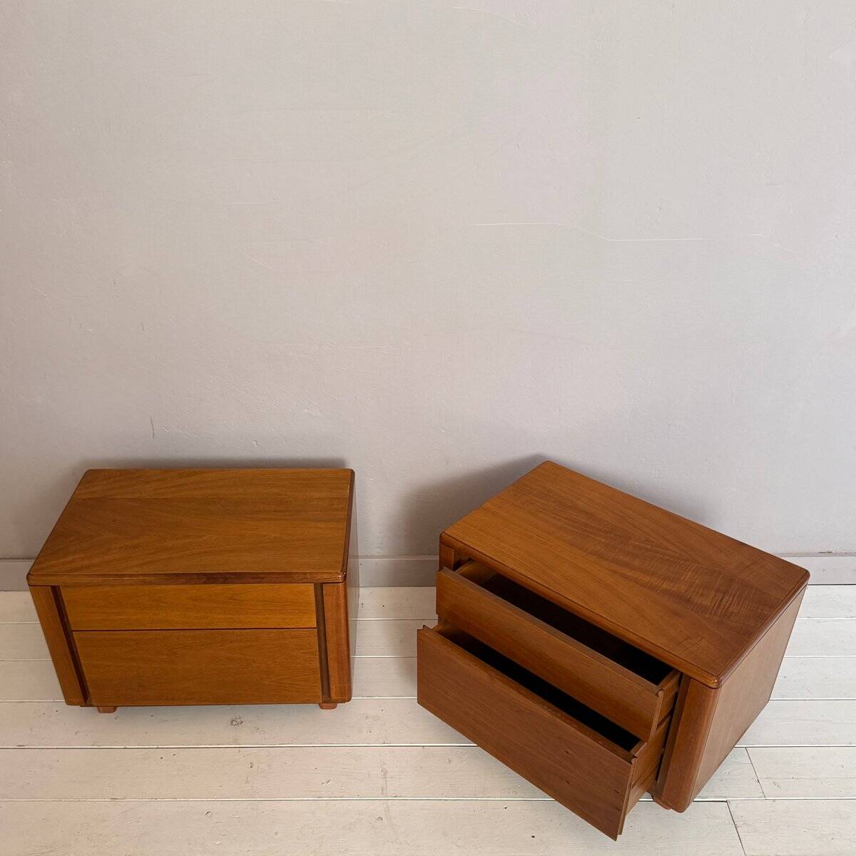 Mid-Century Italian Walnut Bedside Tables with Drawers, 1960s, Set of 2