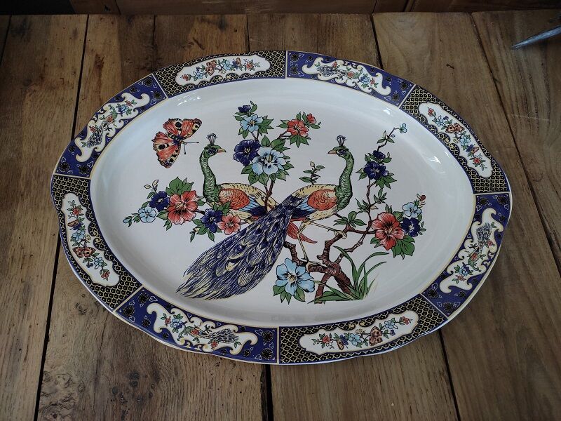 Large Porcelain Dish decoration Birds Peacocks Ancient