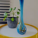 Meerkleurige soliflore vaas, vermoedelijk Frankrijk