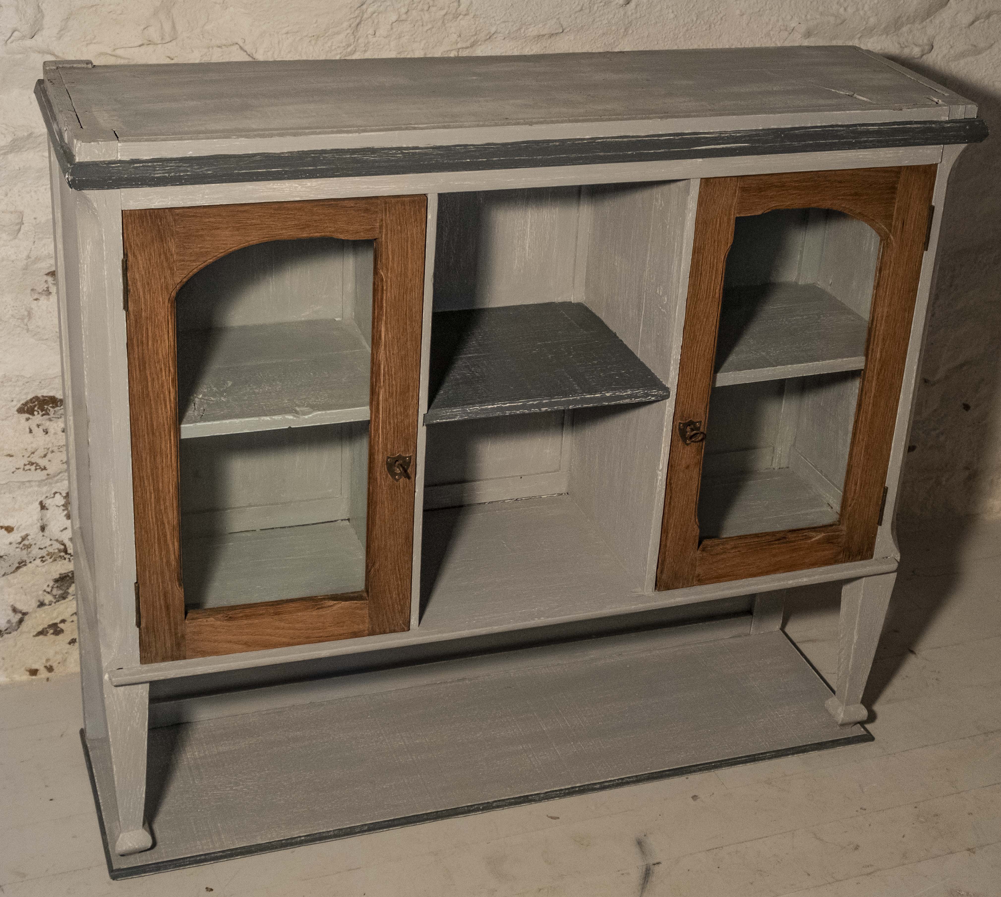Hanging furniture with glass doors
