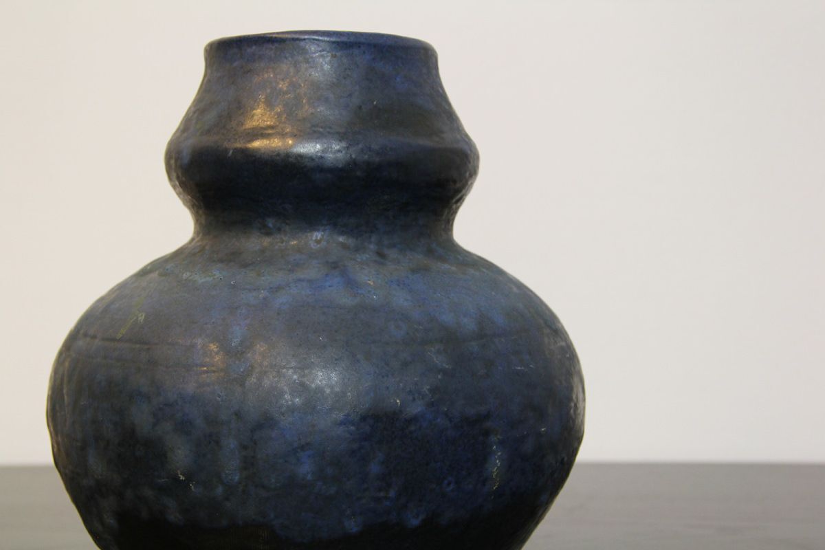 Vase Fat lava by Ruscha 1960 s