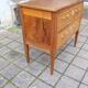 petite commode d époque louis XVI en noyer du 18e siécle