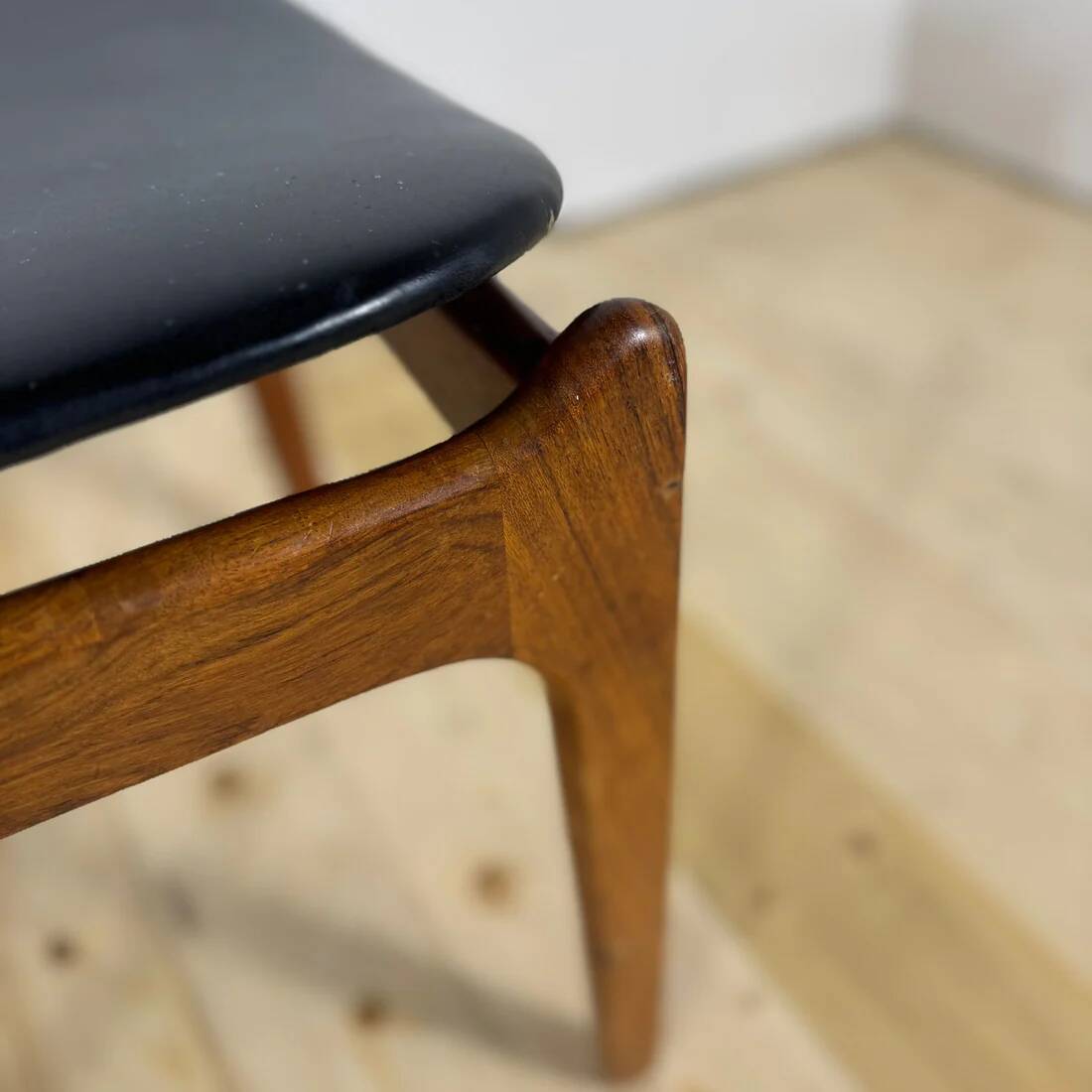 Set of 4 chairs, model no. 49, in rosewood – Erik Buch, Denmark, 1960s