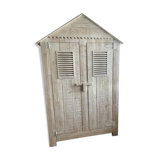 Armoire cabane