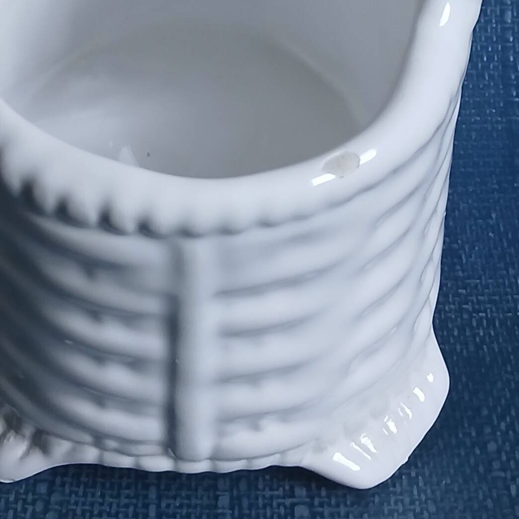 Vide poche / cache-pot fauteuil Emmanuelle en porcelaine