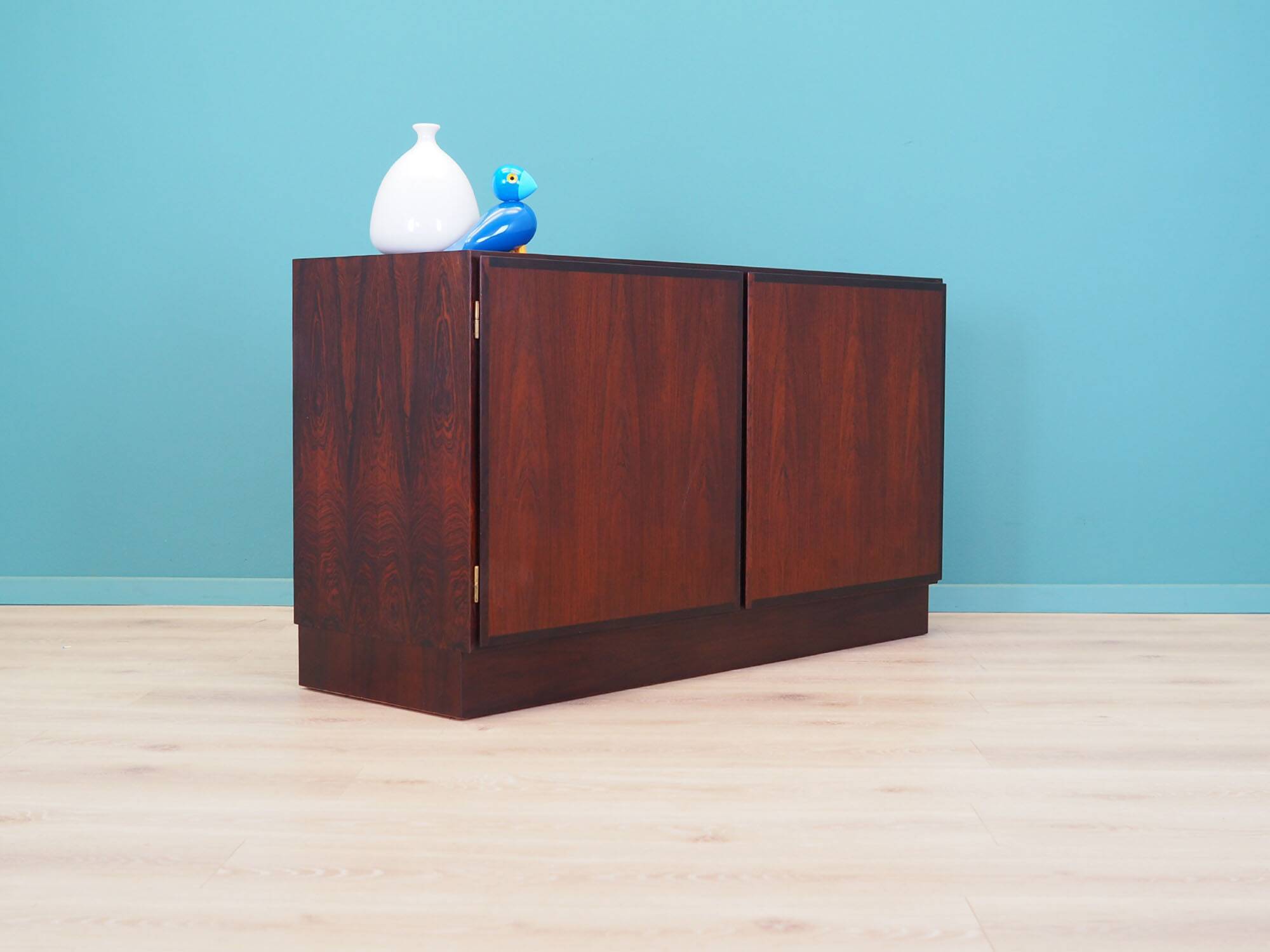 Cabinet en palissandre, design danois, années 1960, fabricant : Omann Jun