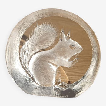 Crystal Squirrel figurine by Mats Jonasson.