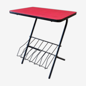 Table porte revue 1950 rouge et noire