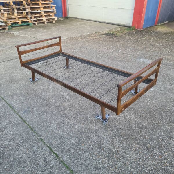 Lit 1 place, daybed scandinave en teck pied compas 1960