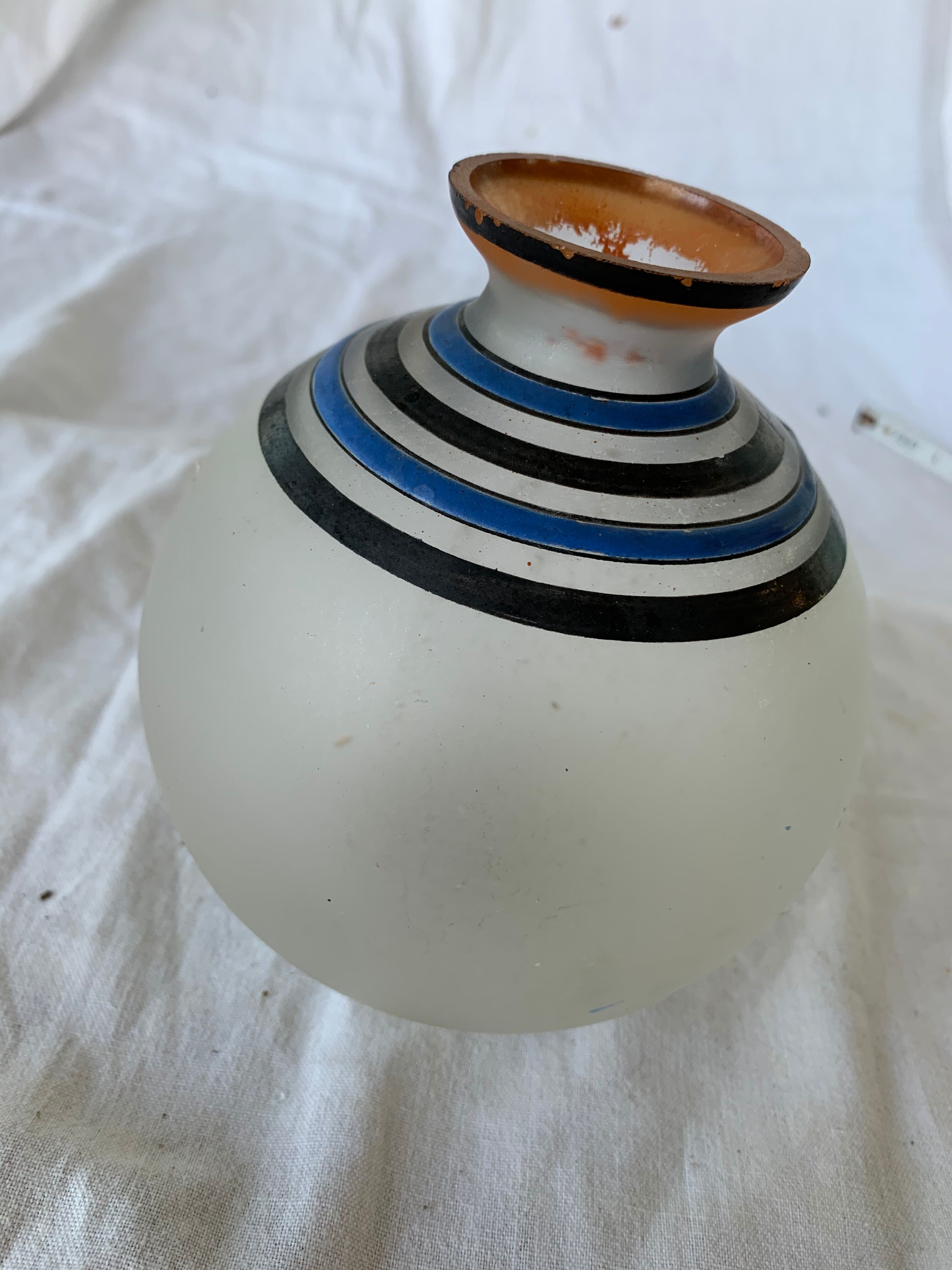 Vintage glass paste vase