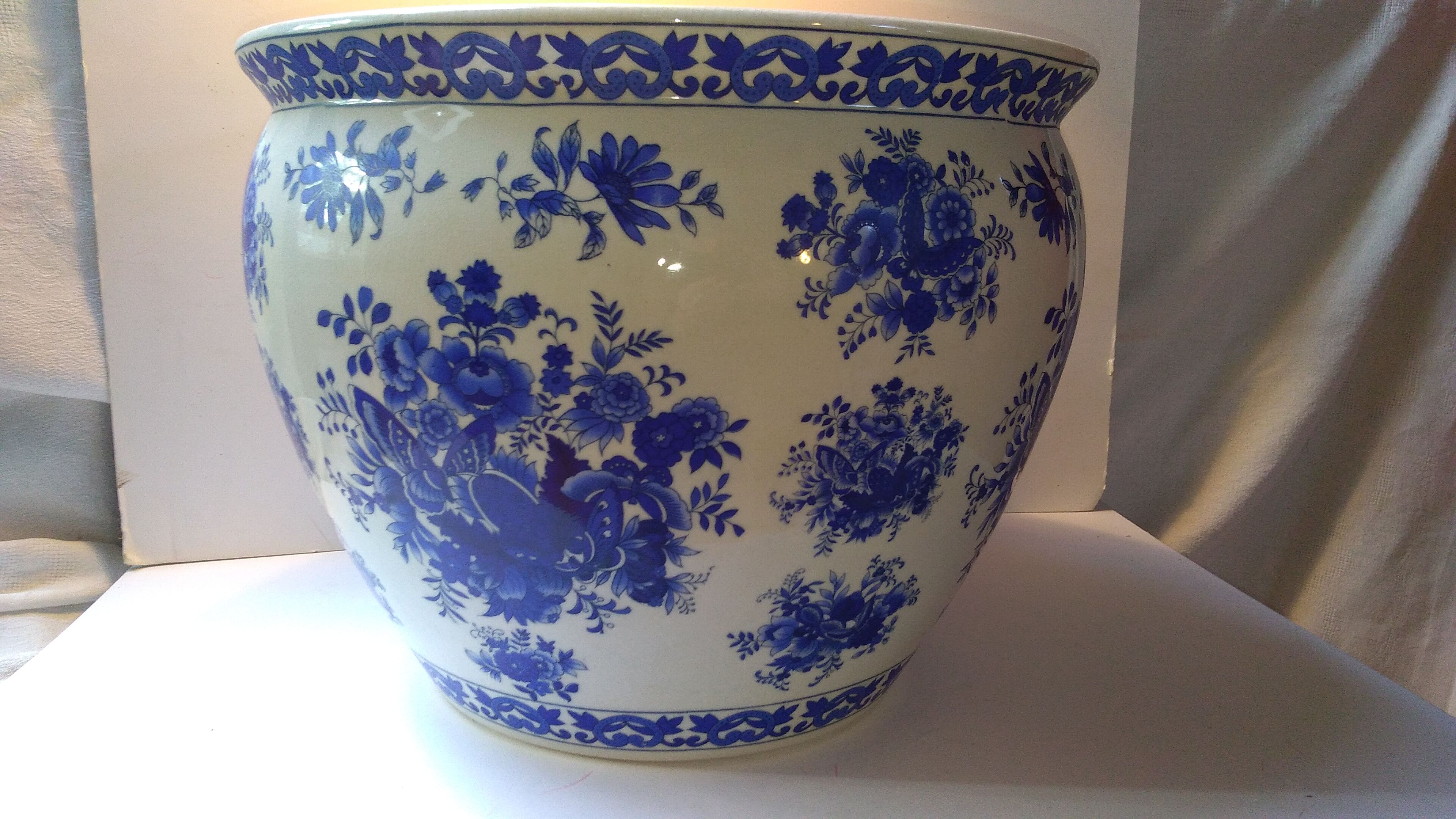 Old plant holder pot