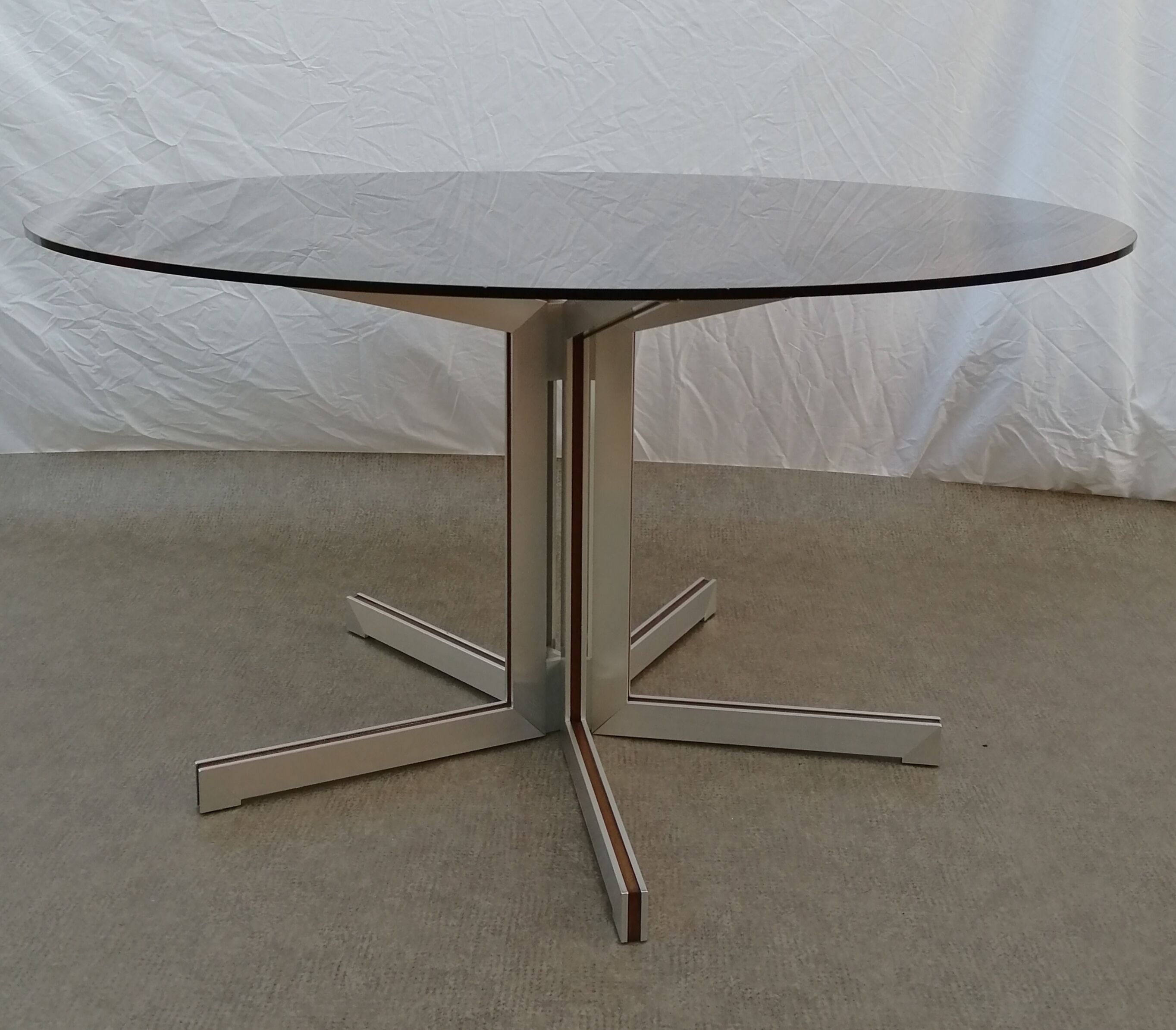Round table, smoked glass in Rosewood and Aluminium by Claude Gaillard for Ligne Roset, 1970