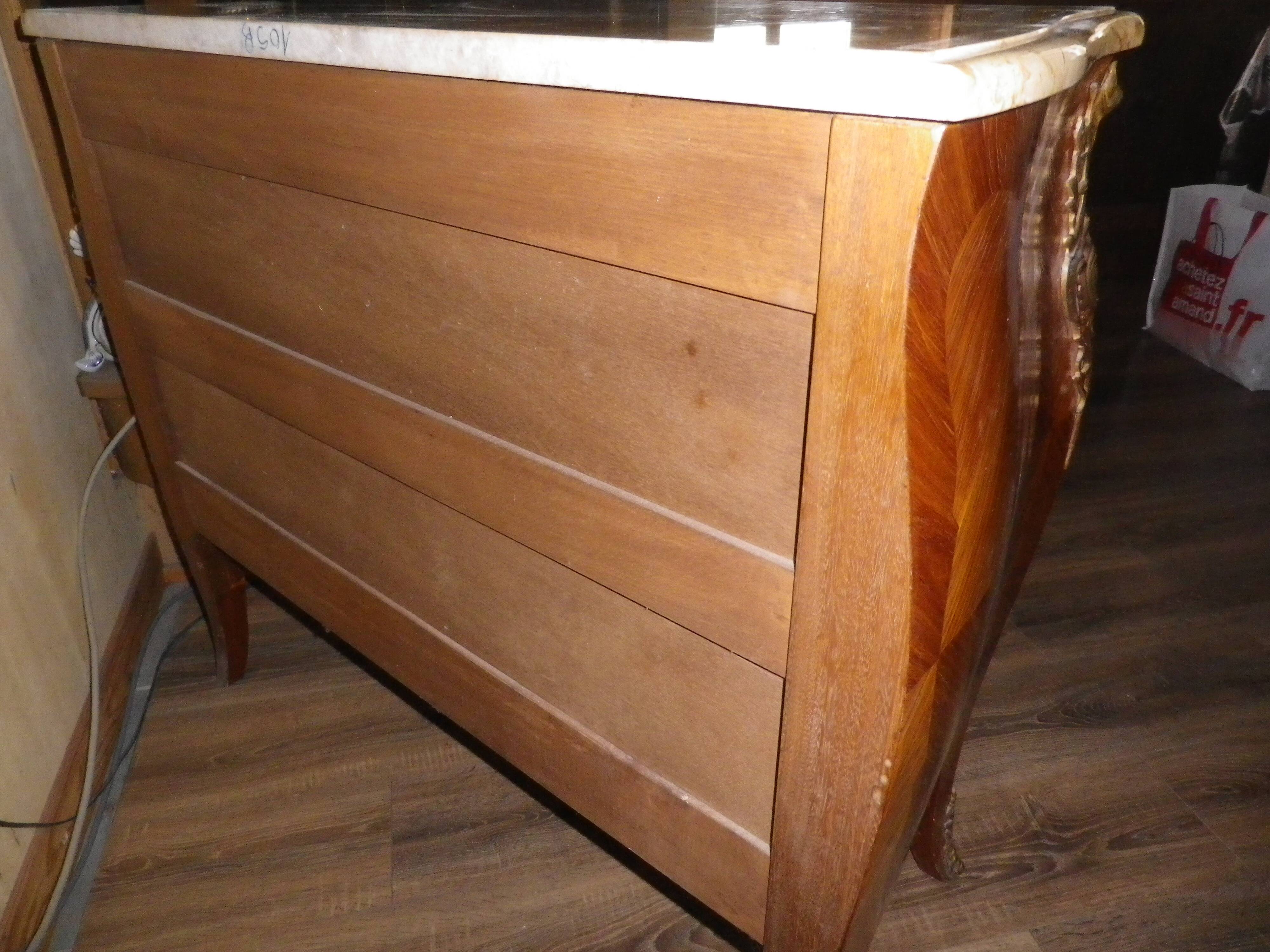 Louis XV style inlaid chest of drawers