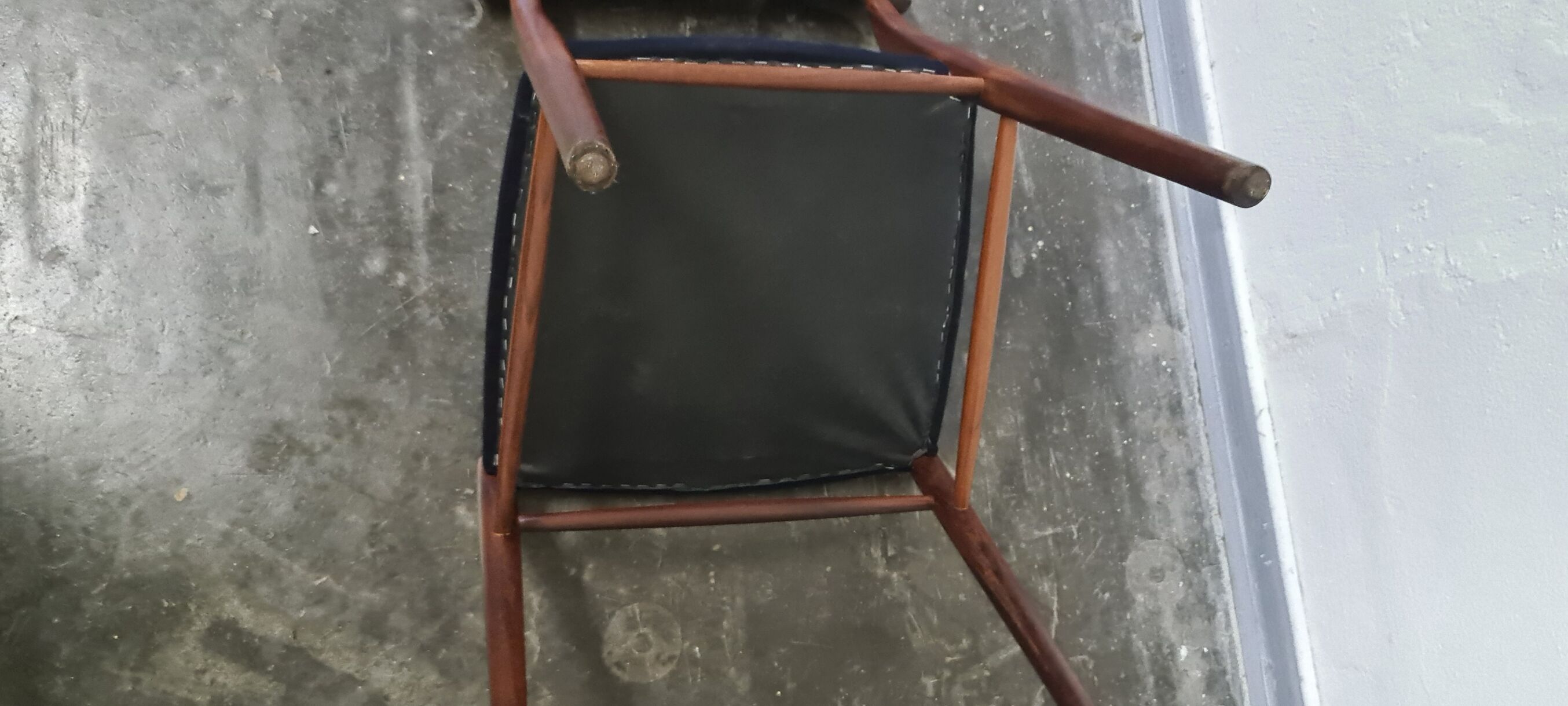 Set of 3 teak dining chairs