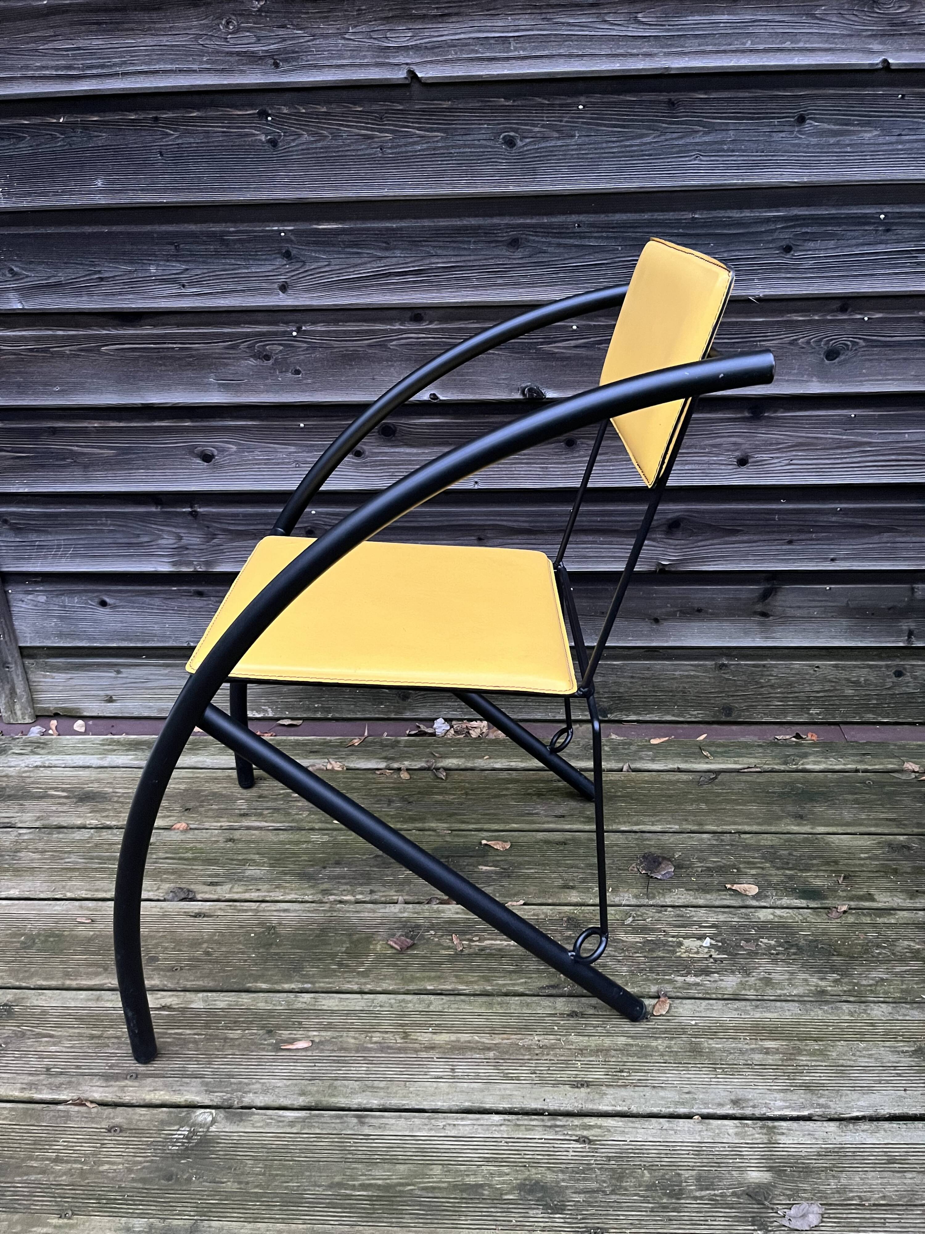 Minimalist style leather chairs