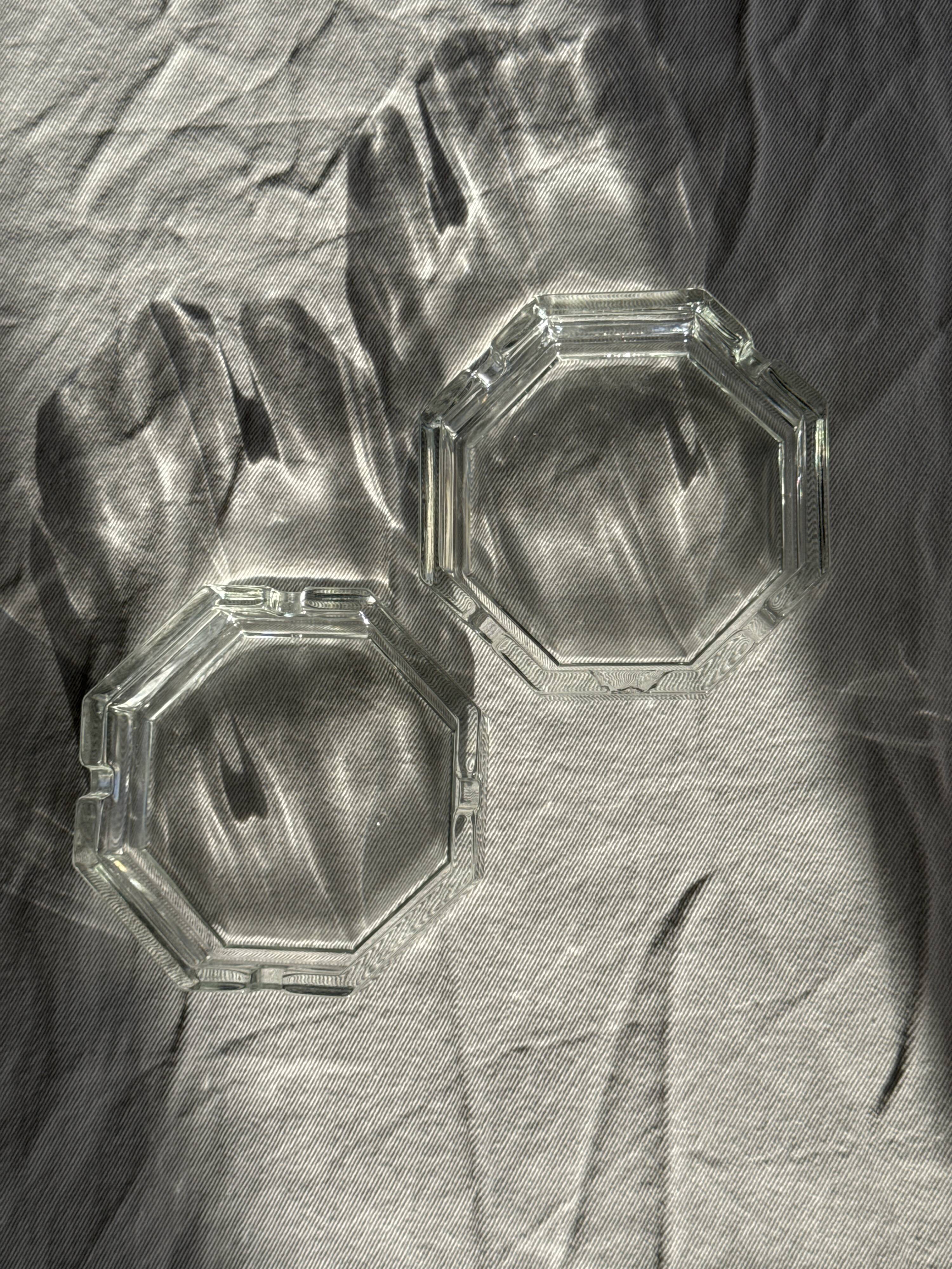 Set of 2 vintage octagonal glass ashtrays D11 H3.5