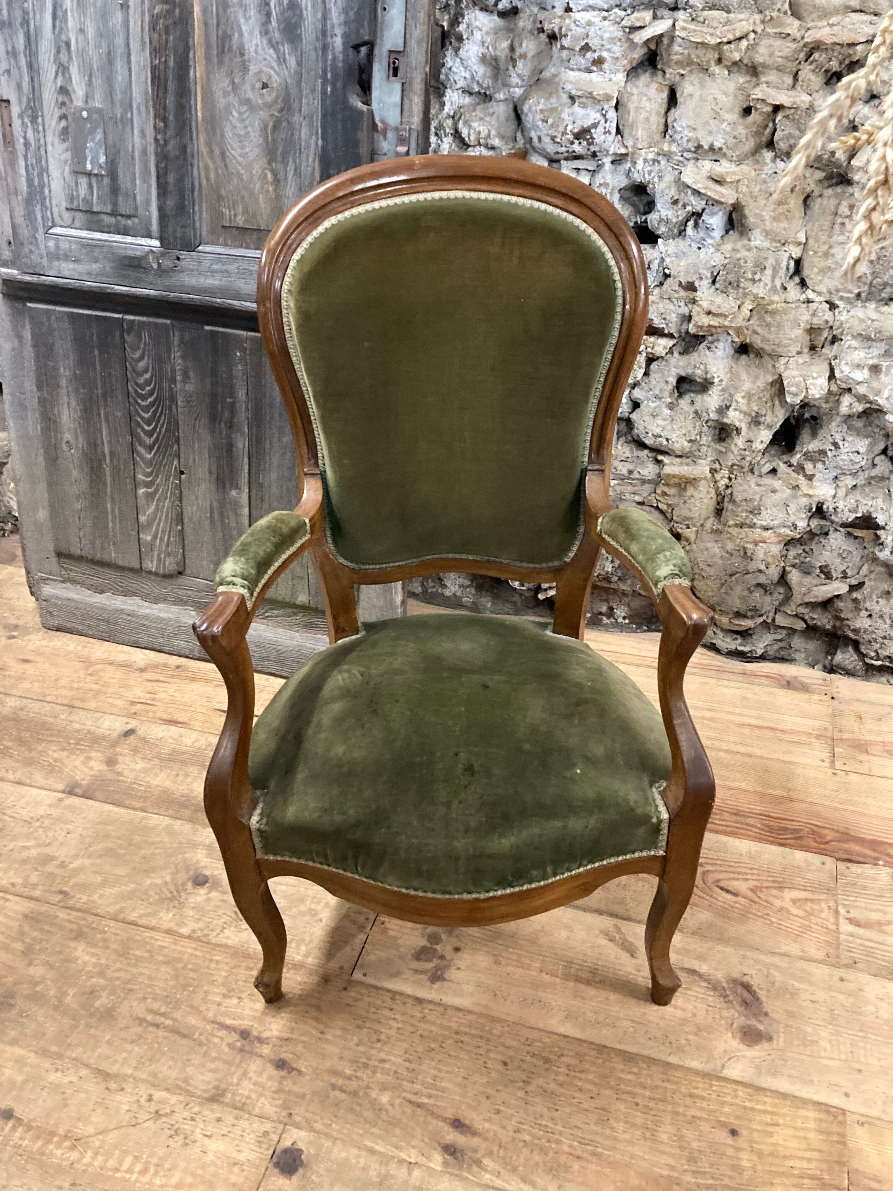 Armchair Voltaire Louis Philippe in wood green velvet XIX