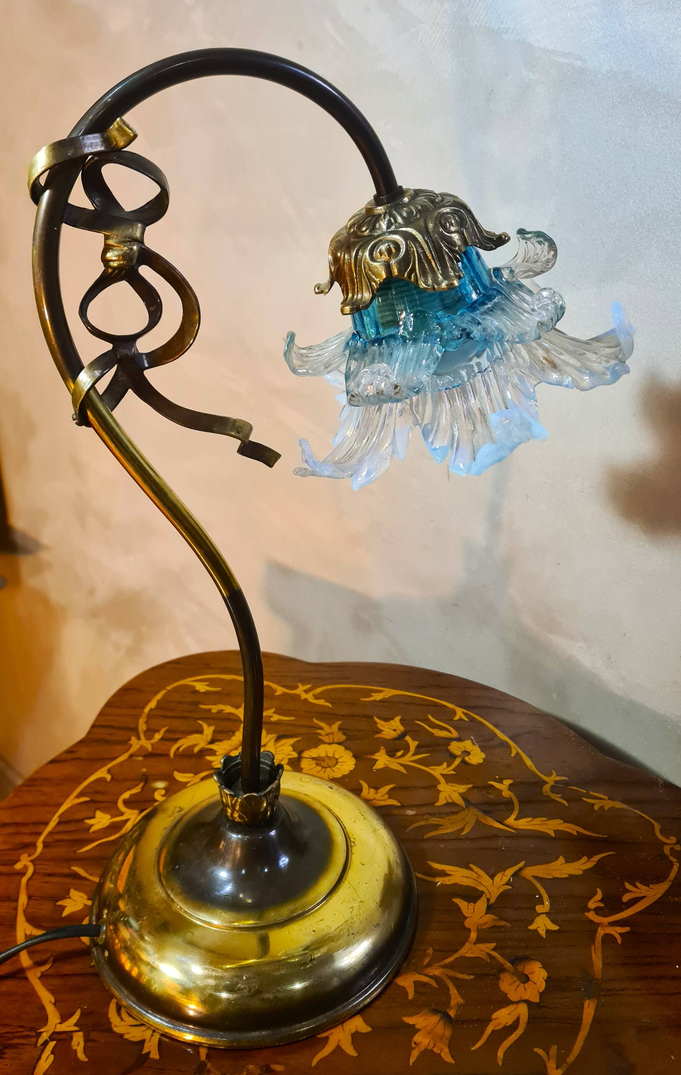 brass lamp 1975 electric working superb blue translucent tulip 42x30