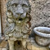Fontaine statue Lion pierre reconstituée