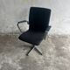 Fritz Hansen 'Oxford' Arne Jacobsen swivel chair — black wool upholstery, aluminium base, 1970s
