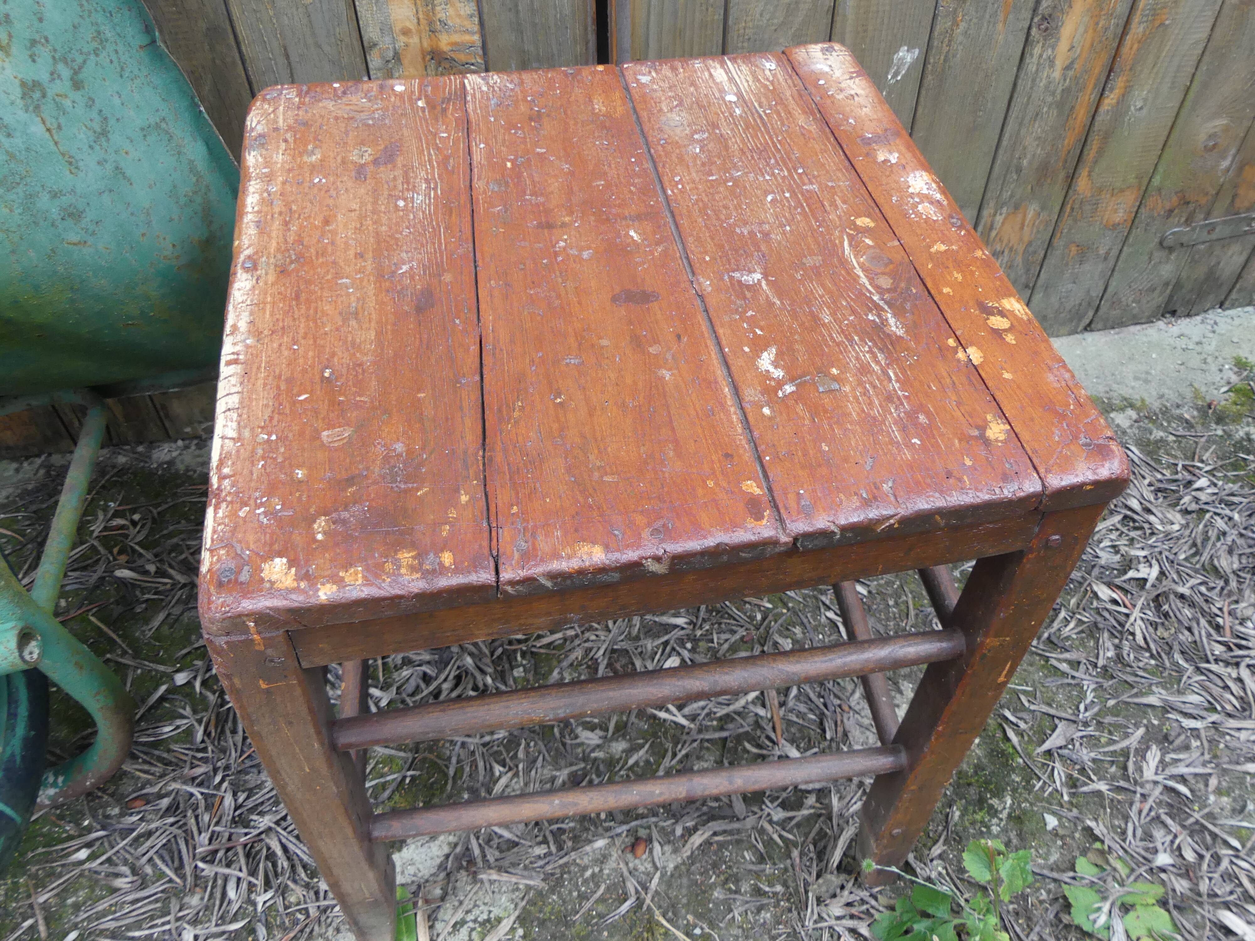 Small occasional furniture