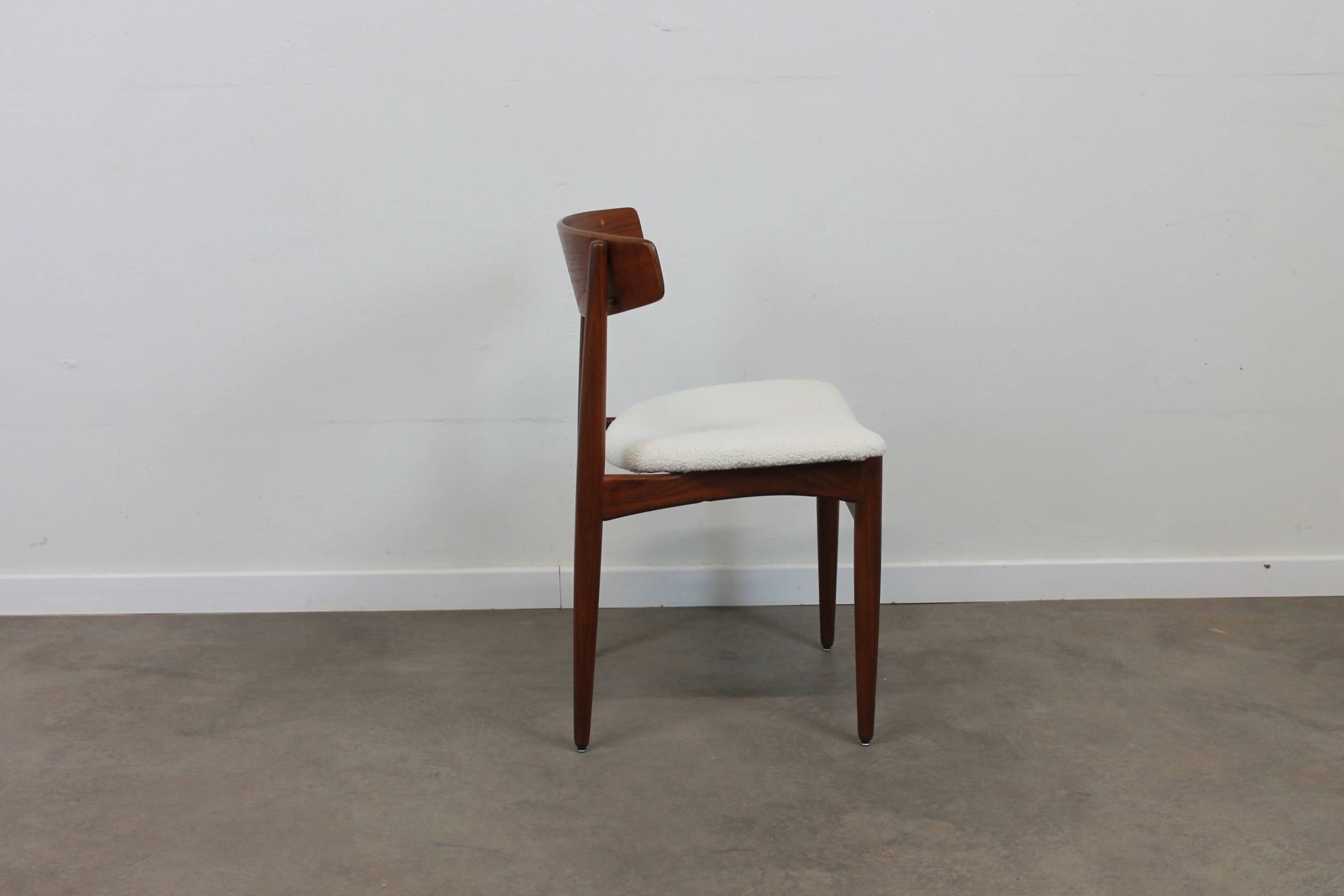 Set de 4 chaises scandinaves